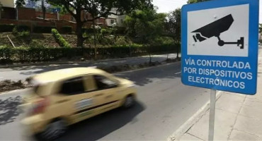 Multas de tránsito en la provincia de Buenos Aires. Foto: NA.