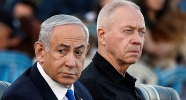 Benjamín Netanyahu y Yoav Gallant. Foto: Reuters.