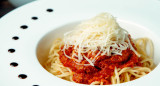 Spaghetti con salsa. Foto Freepik