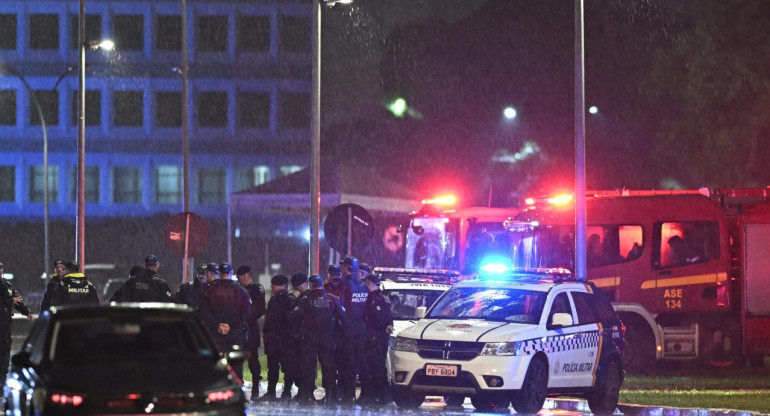 Explosión en los alrededores de la Corte Suprema de Brasil. Foto: EFE