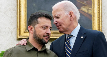 Joe Biden y Volodimir Zelenski. Foto: Reuters