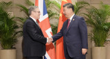 El primer ministro británico, Keir Starmer y el presidente de China, Xi Jinping. Foto: Reuters.