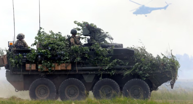 Vehículos Stryker. Foto: REUTERS.