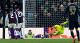 Atajada de Emiliano Martínez en el partido entre Aston Villa y Juventus por la Champions League. Foto: @LigadeCampeones