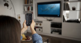 Trucos para mejorar tu seguridad con la TV. Foto: Freepik