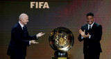 Gianni Infantino y Ronaldo Nazario en el sorteo del Mundial de Clubes 2025. Foto: Reuters