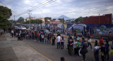 Migrantes en la frontera entre Estados Unidos y México. Foto: Reuters.