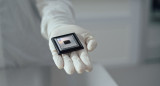 Willow, chip de computación cuántica de Google. Foto: Reuters