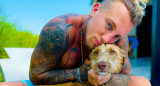 El Polaco junto a su perro Bambi. Foto: Instagram @elpolaco.