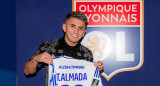 Thiago Almada presentado el Lyon. Foto: @OL