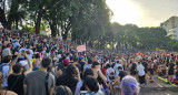 Asamblea Antifascista del colectivo LGBTQ+ en Plaza Lezama. Foto: X.