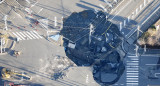 Cráter gigante en plena calle de Japón. Foto: REUTERS.