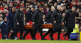 Lisandro Martínez se lesionó en el partido del Manchester United vs Crystal Palace. Foto: Reuters/Jason Cairnduff