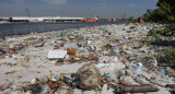 Contaminación en una isla de Brasil. Foto: EFE.