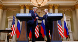 Donald Trump y Vladimir Putin en una cumbre en Helsinki, 2018. Foto: Reuters/Kevin Lamarque