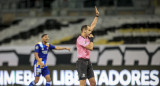 Esteban Ostojich dirigió el polémico partido entre Atlético Minero y Boca. Foto: NA/Conmebol