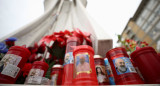 Cadena de oración en el hospital Gemelli de Roma por el Papa Francisco. Foto: REUTERS/Guglielmo Mangiapane.