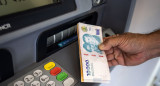 Cajero automático, billete de 10 mil pesos. Foto: archivo NA/Damián Dopacio