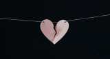 Los signos del zodíaco que jamás olvidan una traición. Foto: Unsplash.