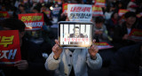 Marcha contra Yoon Suk-yeol en Corea del Sur. Foto: REUTERS.