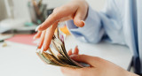 Dinero, billetes. Foto: Pexels.