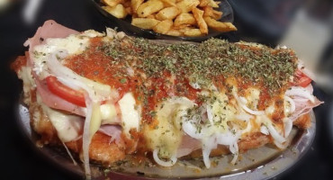 Milanesas en el bodegón. Foto: Instagram @la.cocina.de.batatas