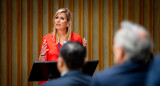 La reina Máxima durante su visita a Sudáfrica. Foto: X / @UNSGSA.
