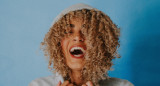 Felicidad, persona feliz. Foto Unsplash