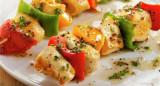 Brochetas de pollo. Foto: Pinterest.