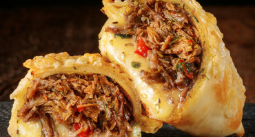 Empanada de Mi Gusto, sabor vacío y provolone