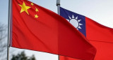 Bandera de China; bandera de Taiwán. Foto: Grok.