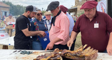 Fiesta del Asado Criollo de Moquehuá. Foto Instagram @fiestadelasado.moquehua