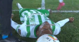 Felipe Román tendido sobre el campo de juego tras desmayarse. Foto: Captura.