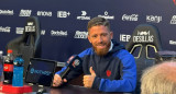 Conferencia de prensa de Iker Muniain en San Lorenzo. Foto: NA/Juan Ignacio Estevez